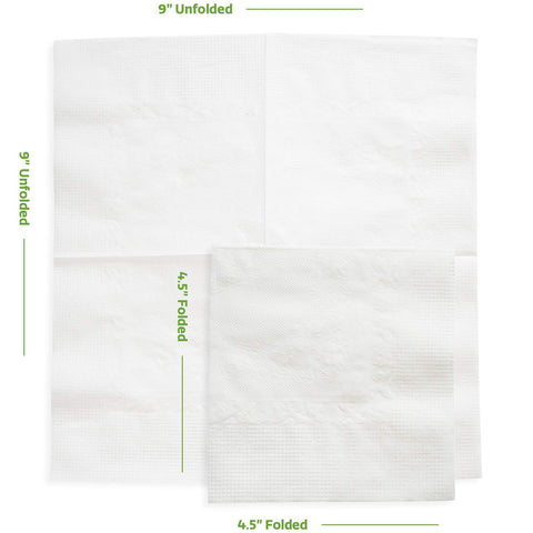 GUSTO servilletas blancas 9x9 desplegadas muestran tamaño práctico para postres.
