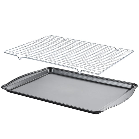 La bandeja Gymdin para hornear tiene borde ancho y mango ergonómico para mover con seguridad.