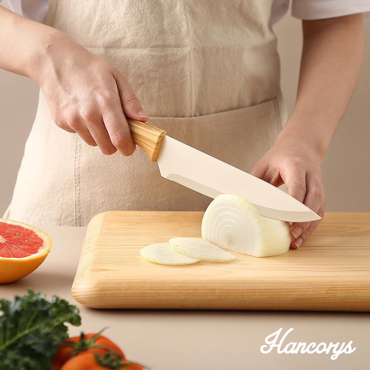 Cuchillo santoku Hancorys de 5 pulgadas para usos múltiples.