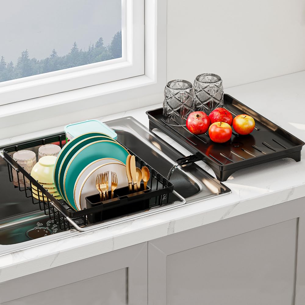 HANLE acabado negro elegante combina con cocinas modernas.