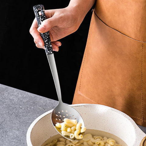 Tenedor de servir HAPPY KIT, perfecto para distribuir porciones con estilo.