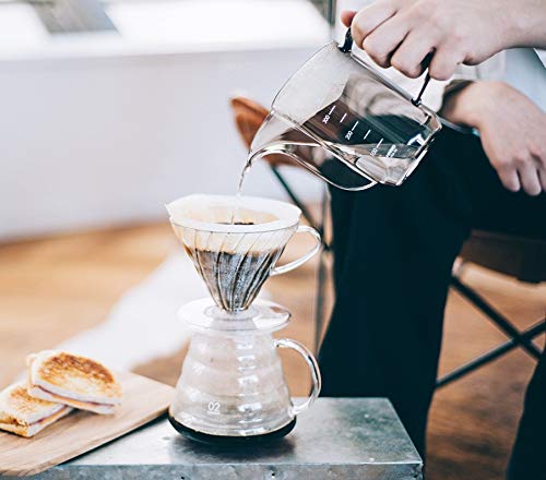 Hario V60 Air Hervidor tamaño compacto para almacenamiento sencillo.