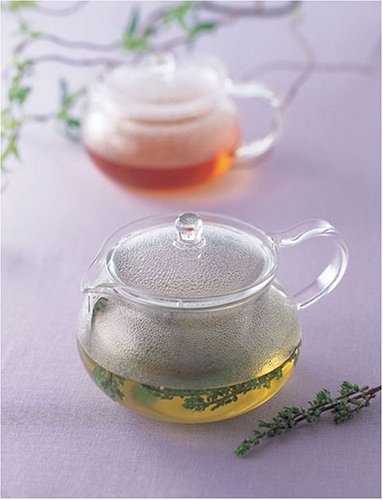 Hario ChaCha Kyusu Maru, tapa de pomo redondo ergonómico para un manejo cómodo.