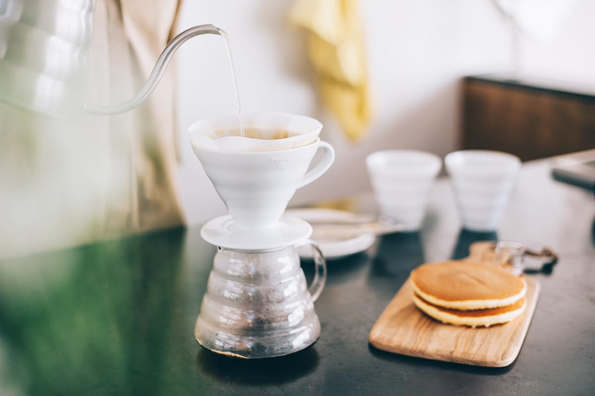 Jarra de vidrio Hario de 600 ml para servir y observar el café.