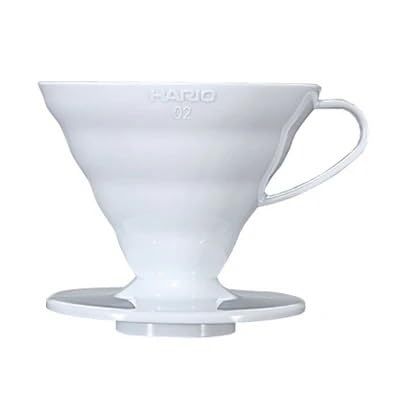 HARIO V60 02, compatible con filtros de papel V60 para filtrado uniforme.