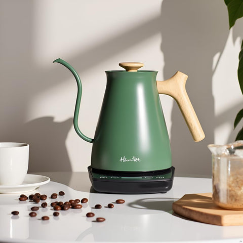 Harriet tetera uso diario para café y té, diseño práctico para la cocina.