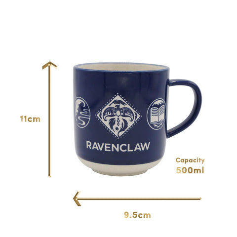 Taza Ravenclaw de Harry Potter, interior blanco y mango ergonómico para bebidas calientes.