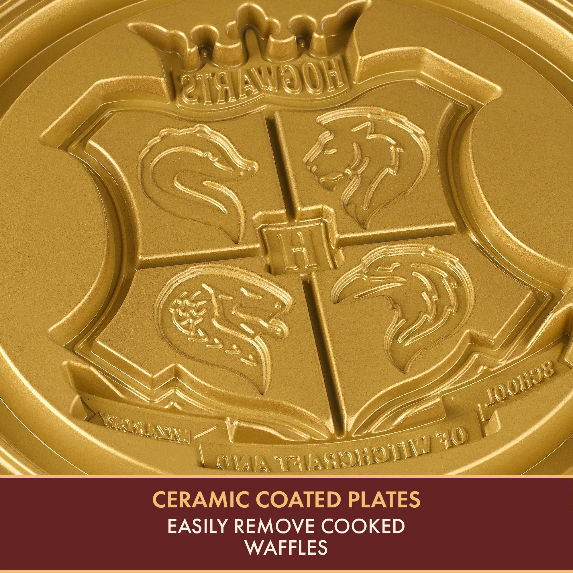 Superficie ceramica recubierta del horneador Harry Potter para facilitar la limpieza.