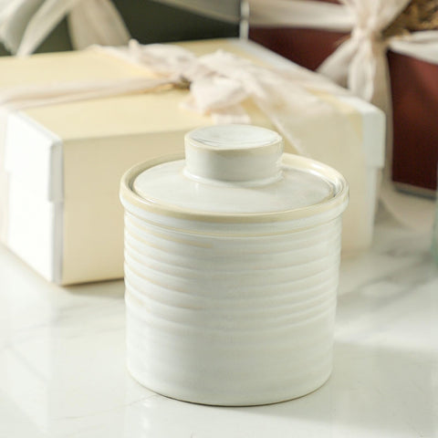 Hasense estilo moderno de cocina en encimera