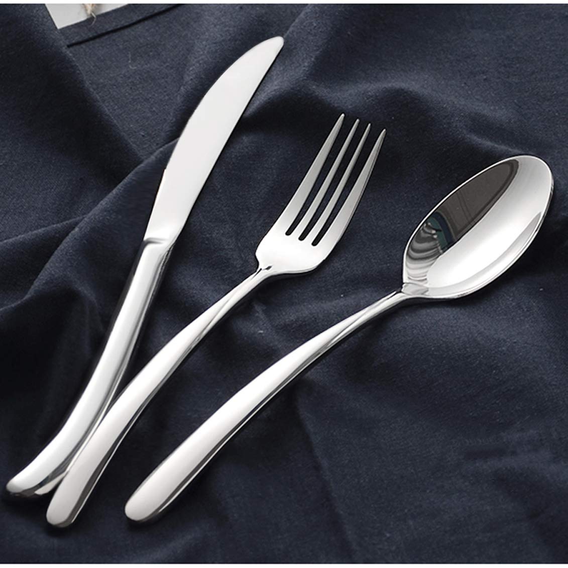 HaWARE cuchillos afilados para cortes limpios en carnes.
