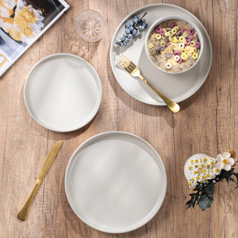 Diseño manchado HaWare en cerámica, añade textura y estilo a la mesa.