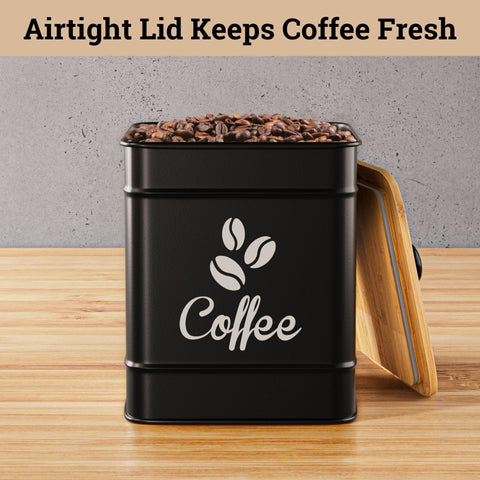 HB Design Co. Contenedor mate negro para café en la cocina.