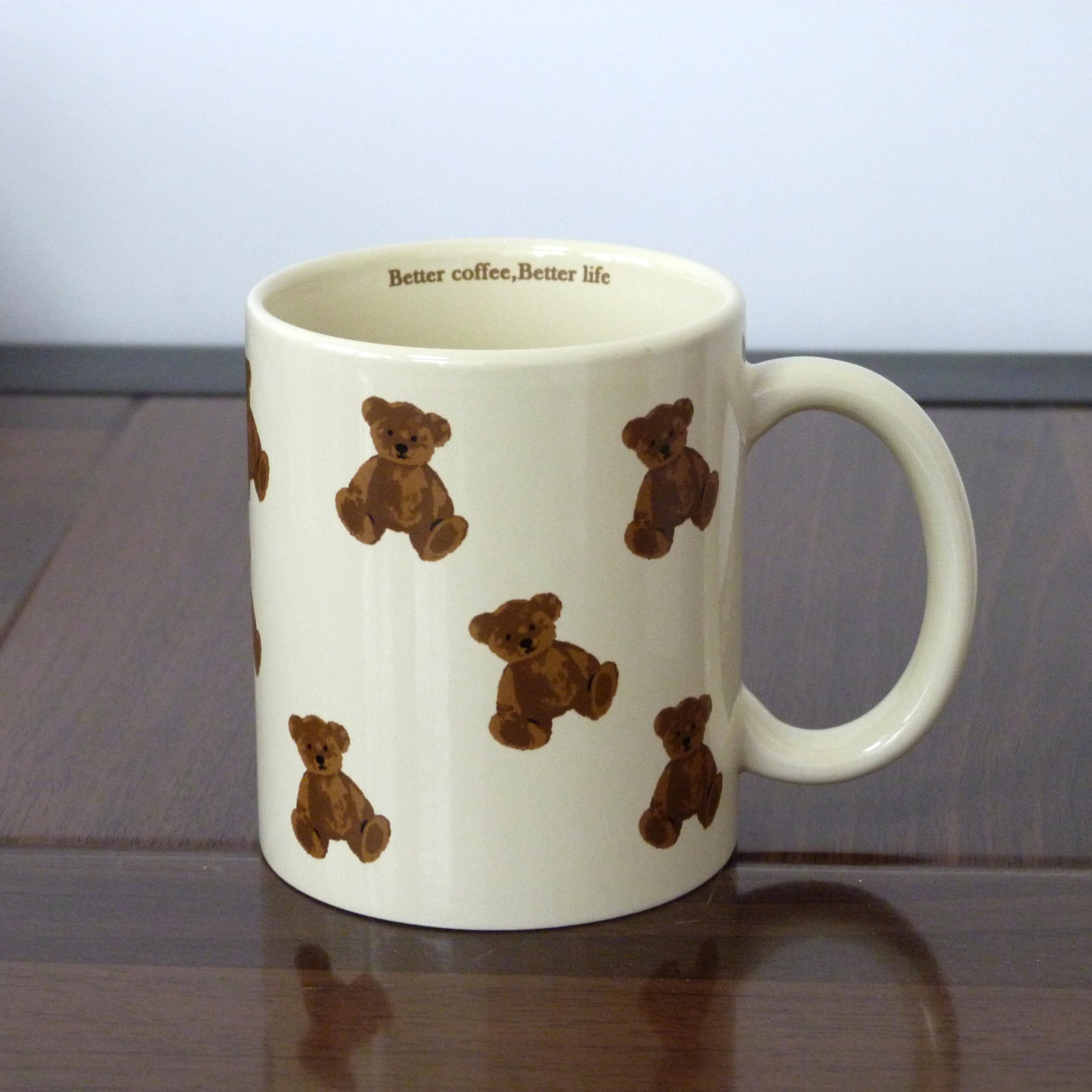 Vaso cerámica Heardbeli con oso amarillo, acabado cremoso