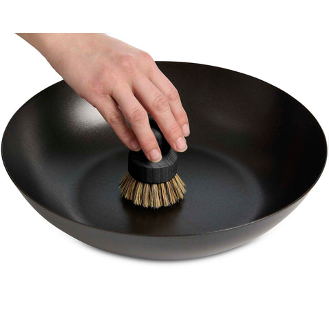 Helen's Asian Kitchen cepillo para cazuelas y griddles, eliminación de residuos adheridos.