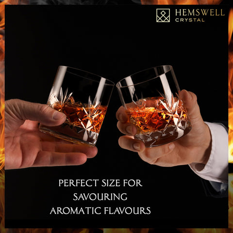 Caja satinada de Hemswell Crystal, regalo elegante para whisky.