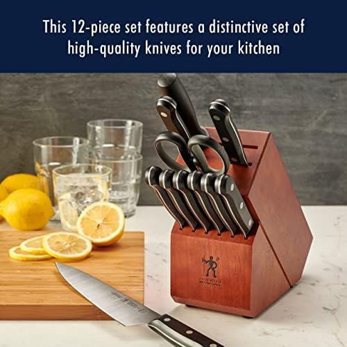 Cuchillo pelador Henckels Solution de 4 pulgadas ideal para pelar verduras.