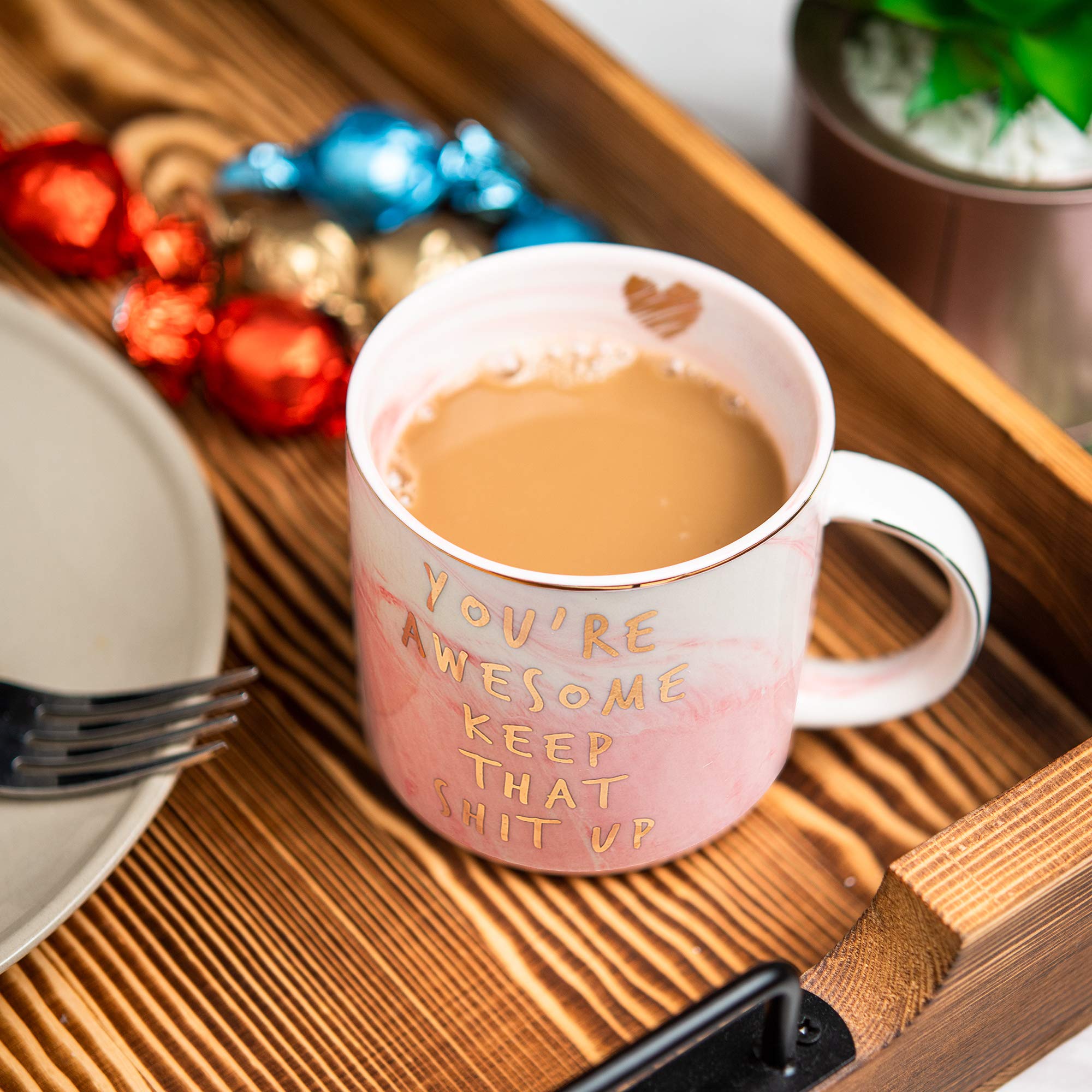 Taza Hendson de gran tamaño para café matutino abundante.