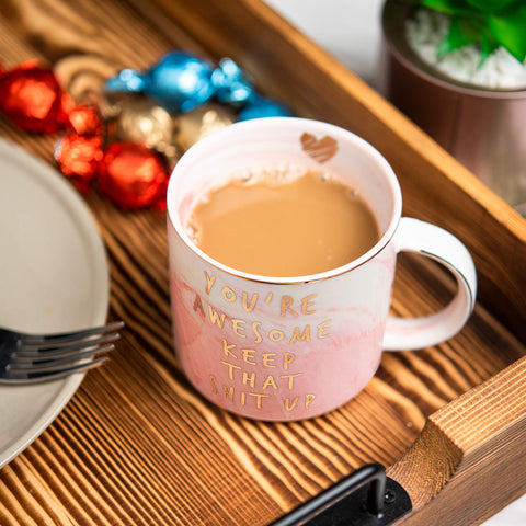 Taza Hendson de gran tamaño para café matutino abundante.
