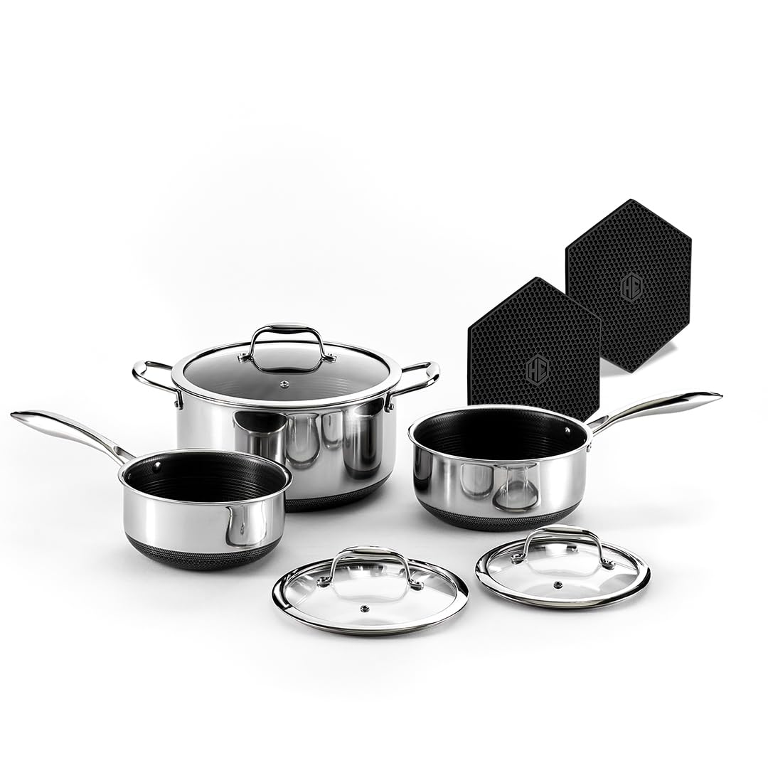 HexClad Olla de 2 cuartos con tapa, ideal para hervir y conservar sabores.