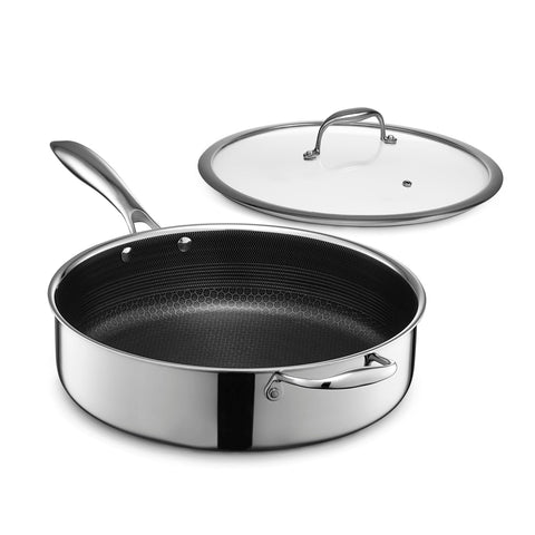 HexClad sarten híbrida 5.5 qt con tapa de vidrio para dorar y sellar rápido.