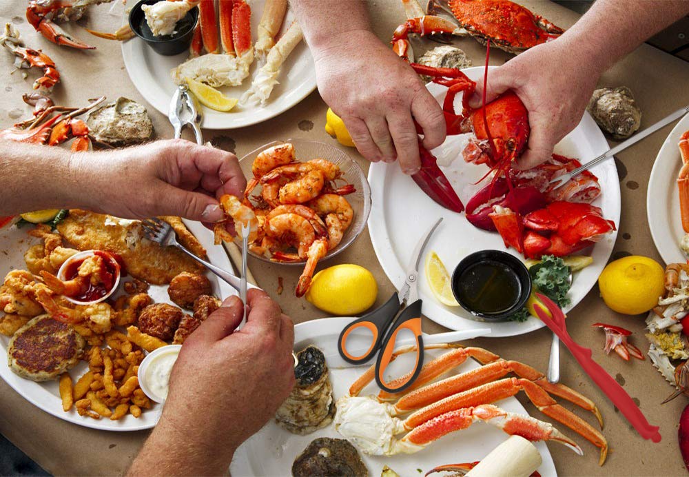 HIWARE servicio-mariscos-en-la-mesa, experiencia limpia y ordenada al comer mariscos.
