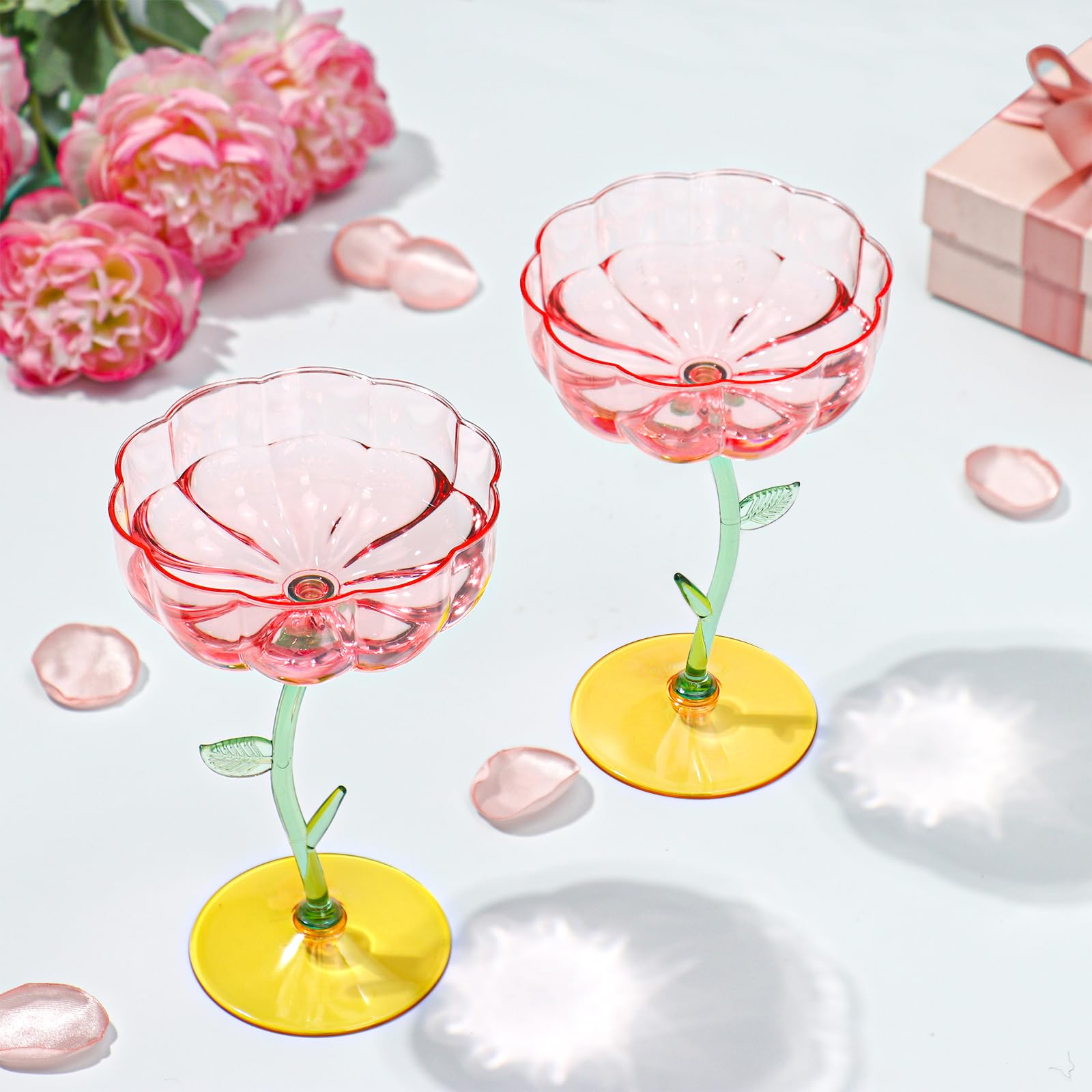 Copas HKSZEH con facetas diamante que brillan al servir