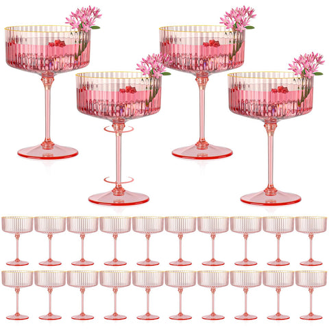 Vaso HKSZEH coupe rosado acanalado con aro dorado, ideal para cócteles elegantes en fiestas.