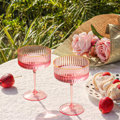 Vaso para bodas rosa HKSZEH, aporta toque romántico a la mesa.