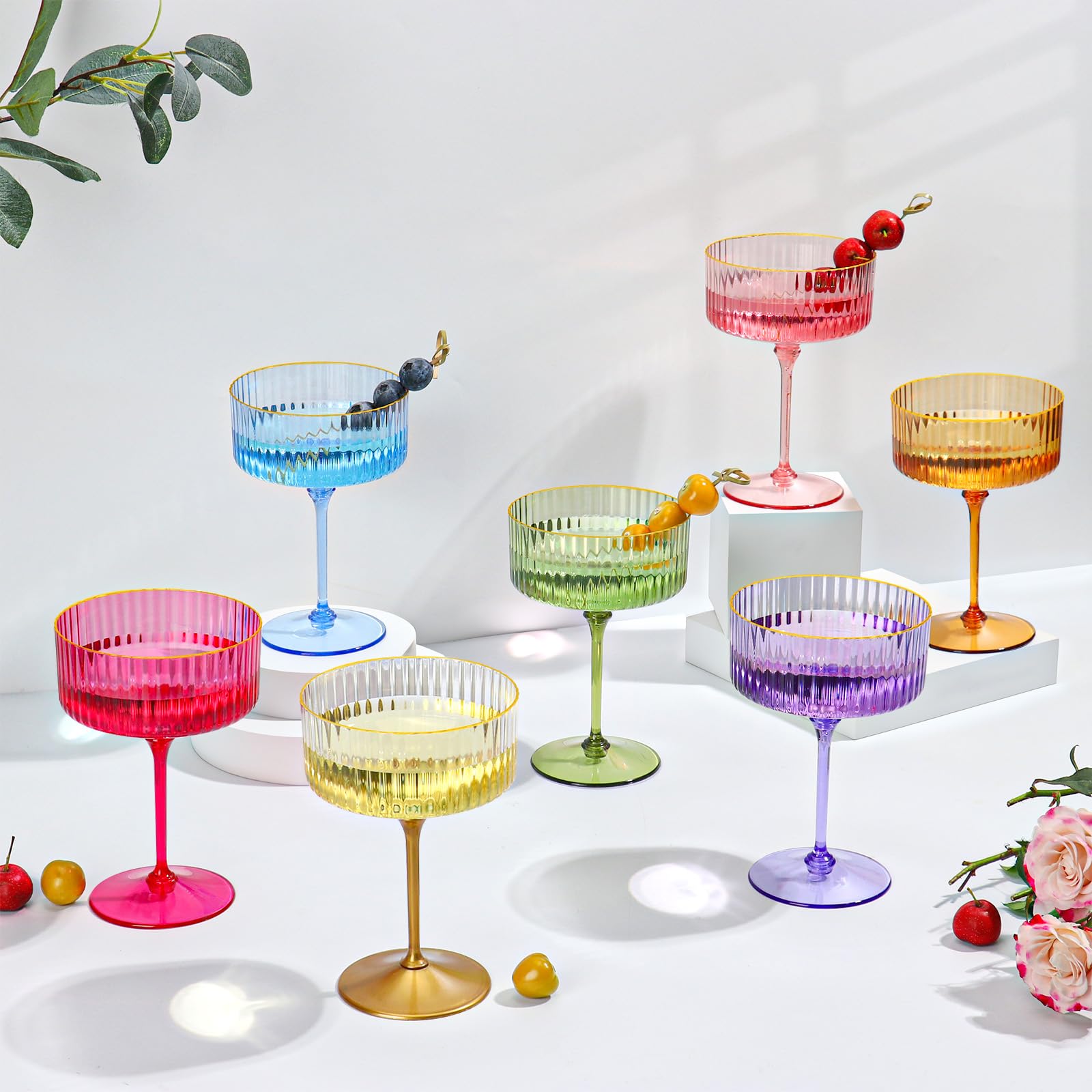 Vaso coctel rosa HKSZEH, apto para margaritas y bebidas festivas.