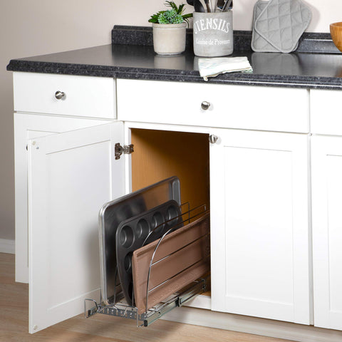 HOLDN’ STORAGE divisores ajustables para bakeware, optimizan el espacio.