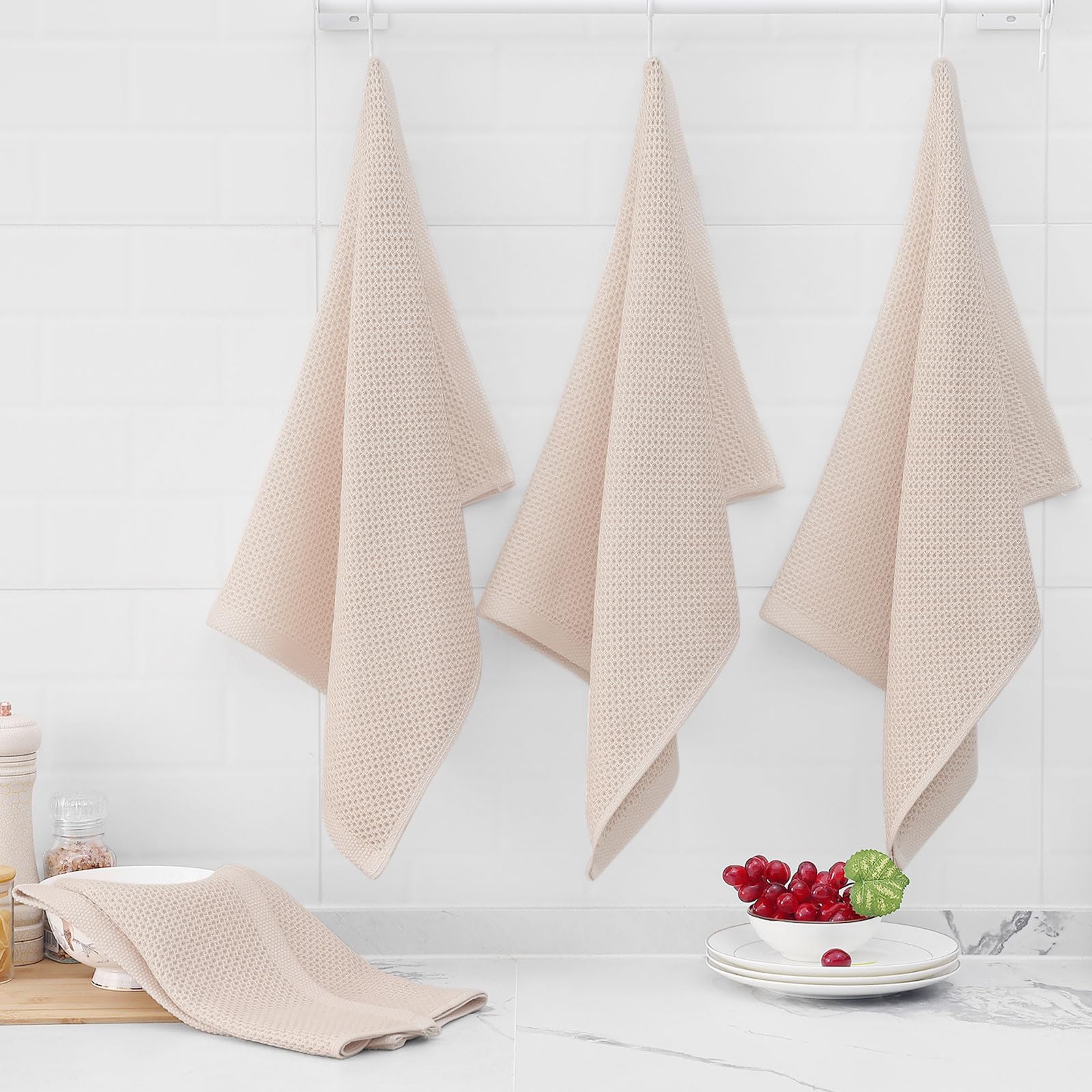 Toallas Homaxy en beige para combinar con cualquier decoración de cocina.