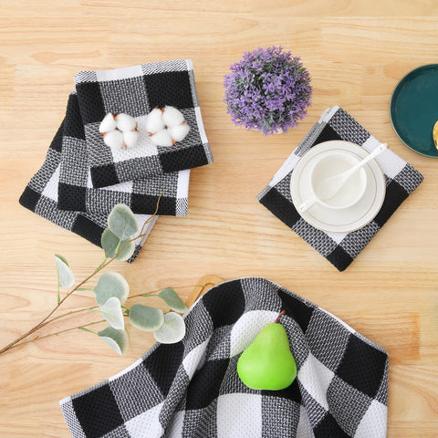 Conjunto de 8 piezas en blanco y negro para cocinas.