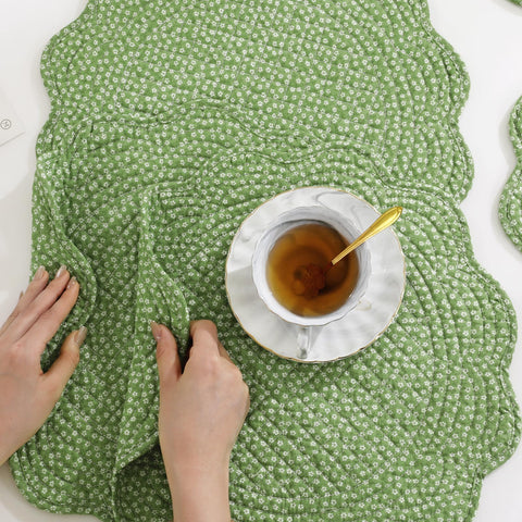 Manteles HOMBYS, redondos en verde con flor blanca, ideales para regalo