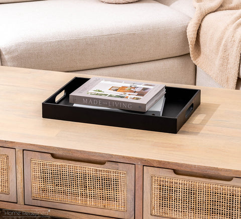 Bandeja de servicio Home Redefined con asas, ideal para servir en sala.
