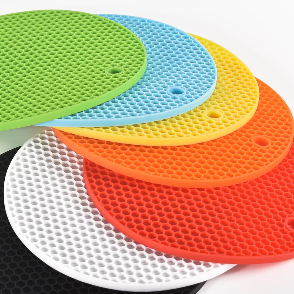 HomEdge trivet silicona funcionando como descanso para cucharas y utensilios.