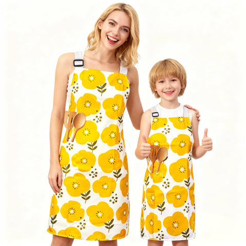 Delantal Homgaty para mamá e hija con diseño floral y ajuste cómodo.