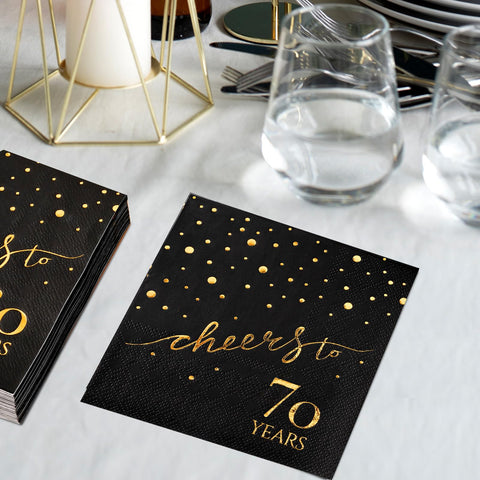 HOMIX servilletas para cena elegante con acabado negro y dorado.