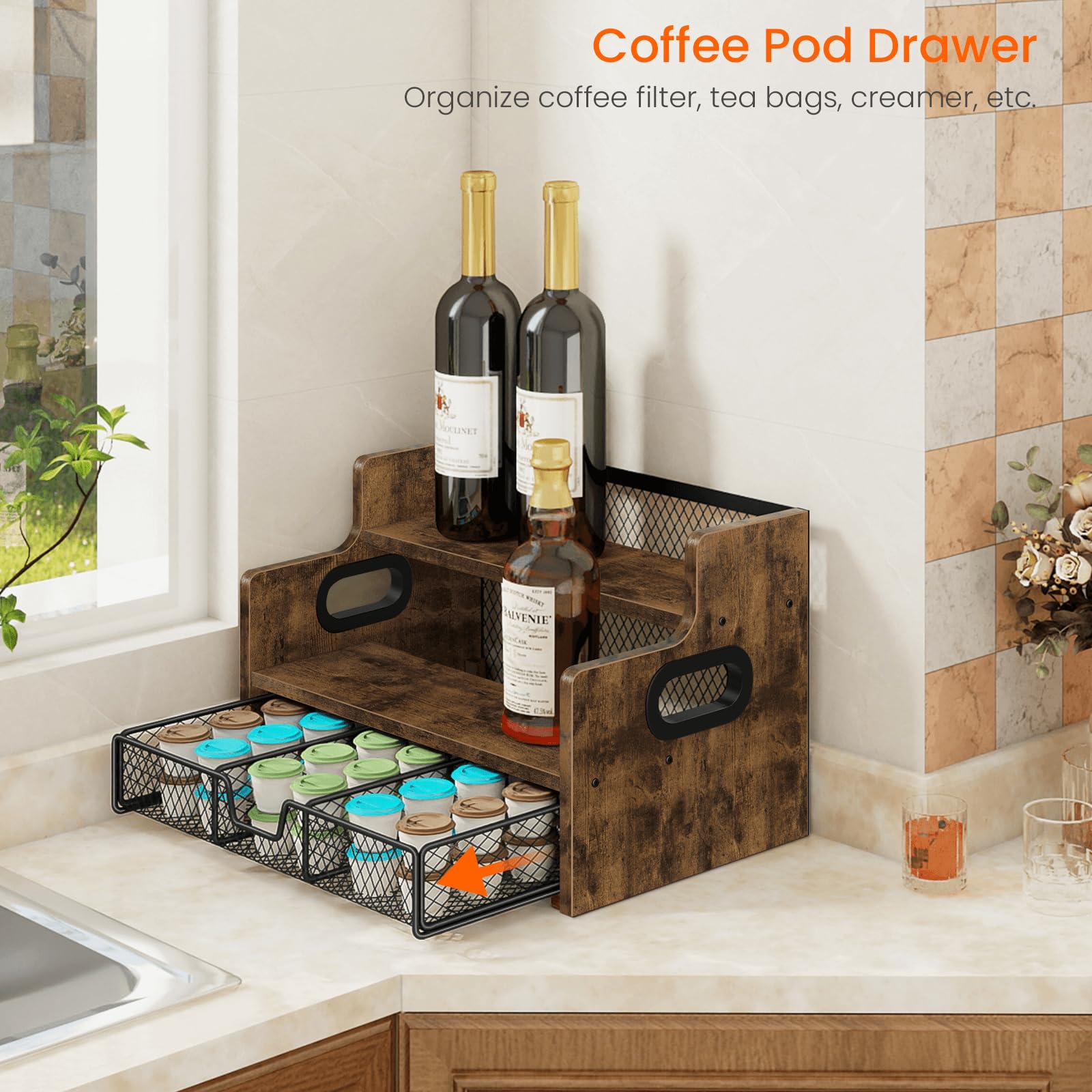 Homode barra de café en casa con estante organizador.