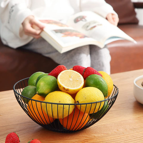 Cesta HOMQUEN de talla alta en negro, almacenamiento práctico para frutas y pan.