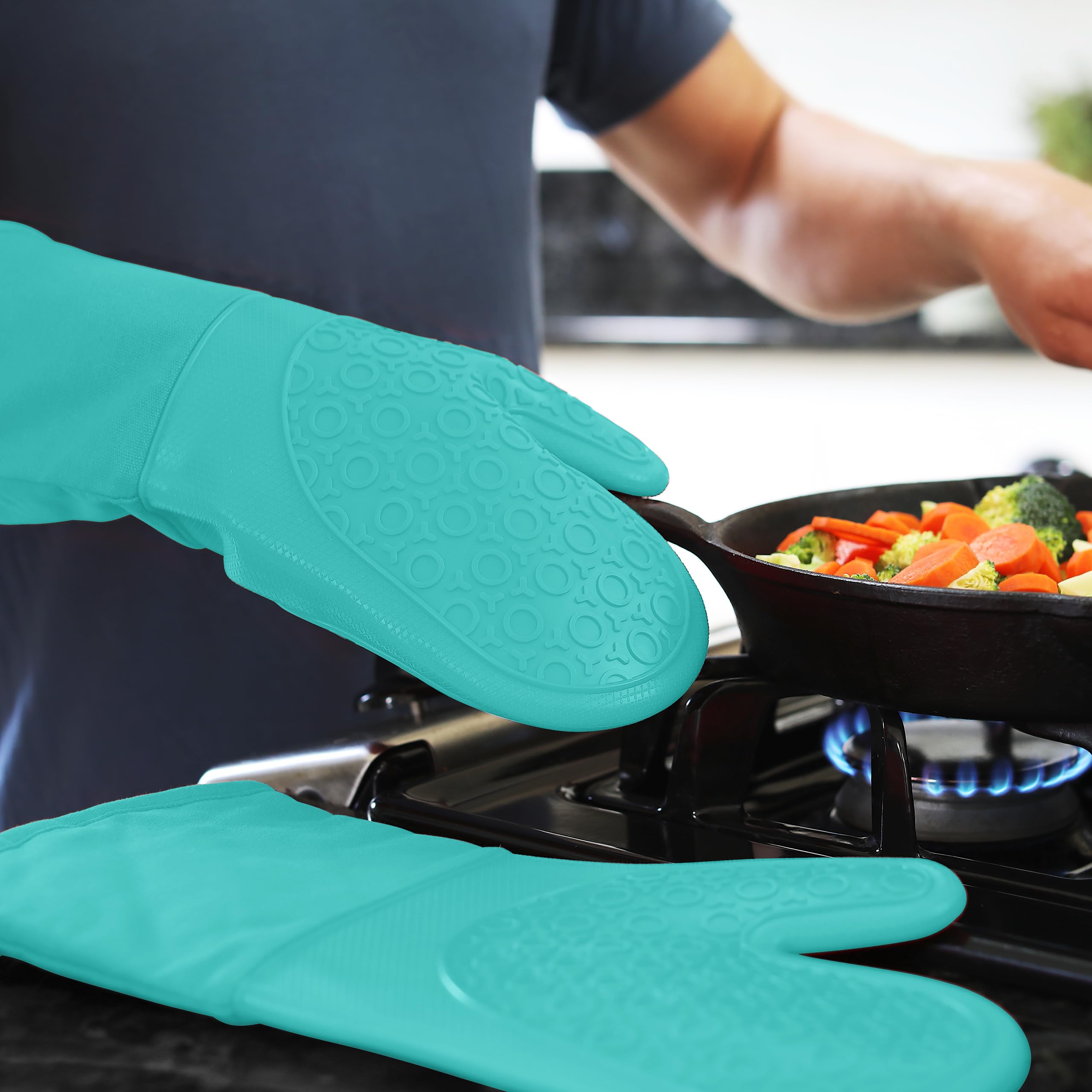Diseño ergonómico HOMWE para mayor flexibilidad al manipular utensilios.