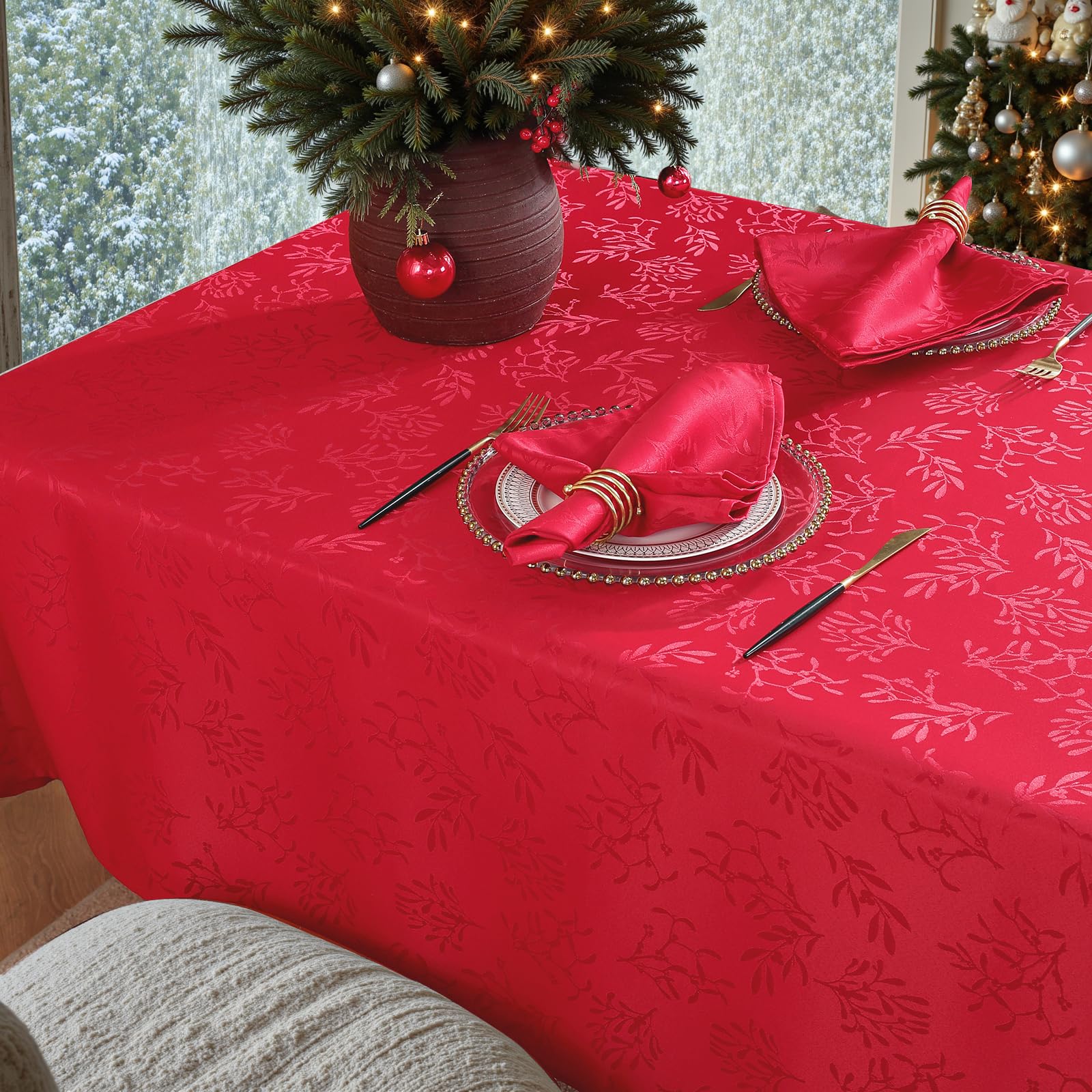 Mantel resistente a arrugas y derrames para comidas familiares.