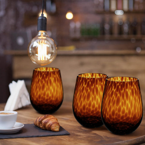 Vaso Honeydak para whisky y cócteles, estilo único en la mesa.