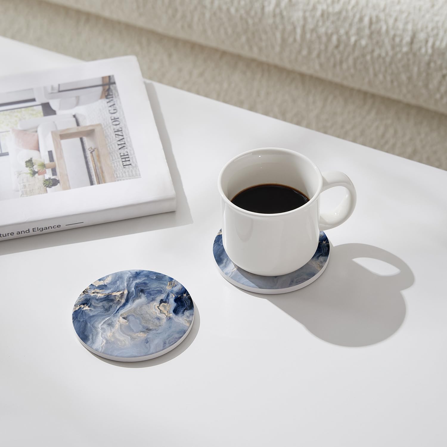 Hoomey porta-posavasos de marmol azul para almacenamiento ordenado.