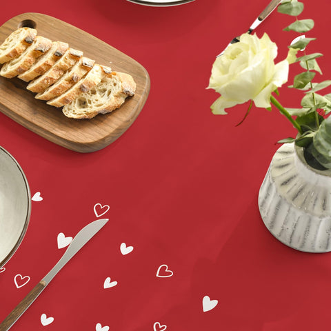 Horaldaily mantel Valentín lavable facilita limpieza rápida y mantiene colores vivos tras lavadas diarias.