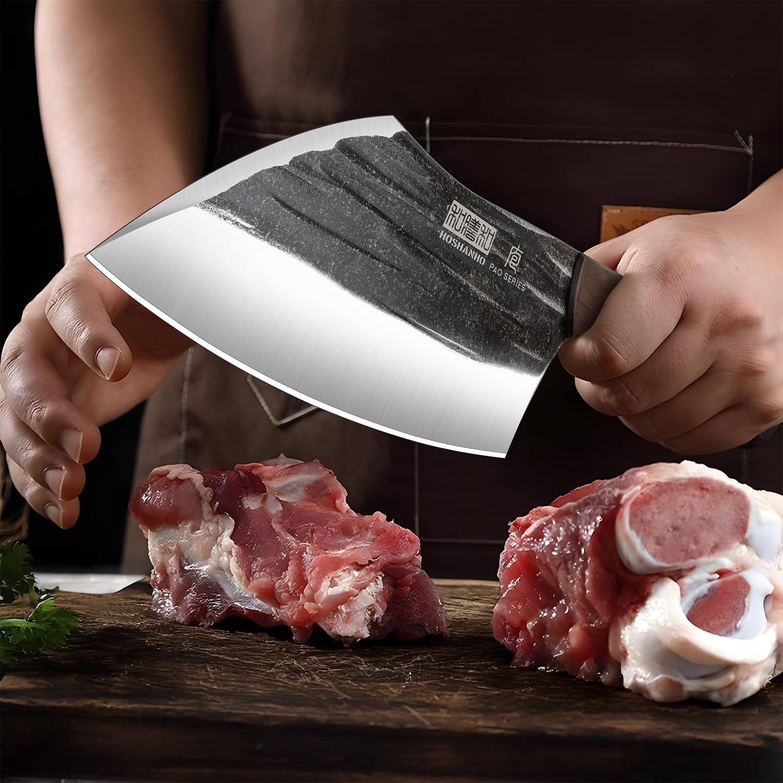 HOSHANHO, acero al carbono alto para durabilidad.
