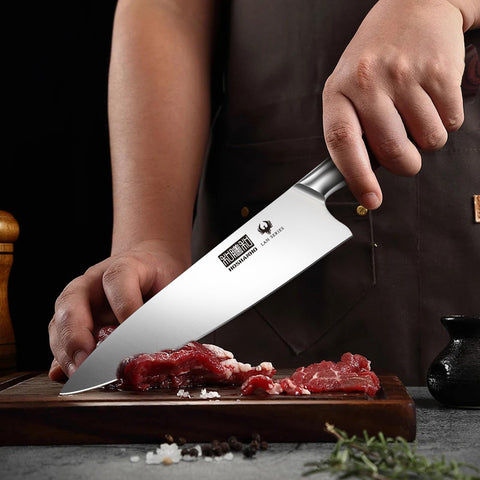 Cuchillo Santoku HOSHANHO con mango ergonómico para cortes suaves y controlados