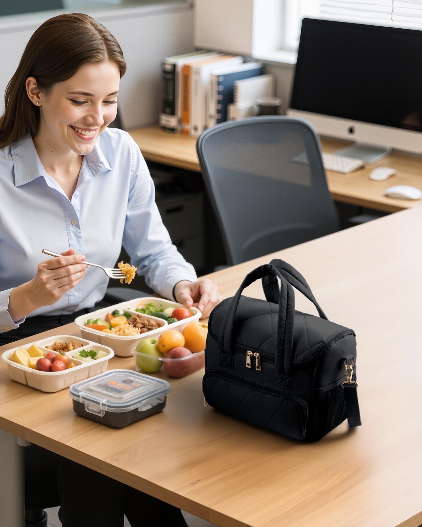 Uso en oficina: lonchera HOTOR para almuerzos diarios.