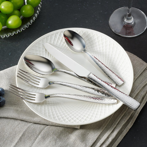 Hudson Essentials servicio 12 en mesa elegante, ideal para cenas formales
