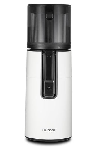 Hurom H400: boca amplia para carga rápida de ingredientes y jugos frescos