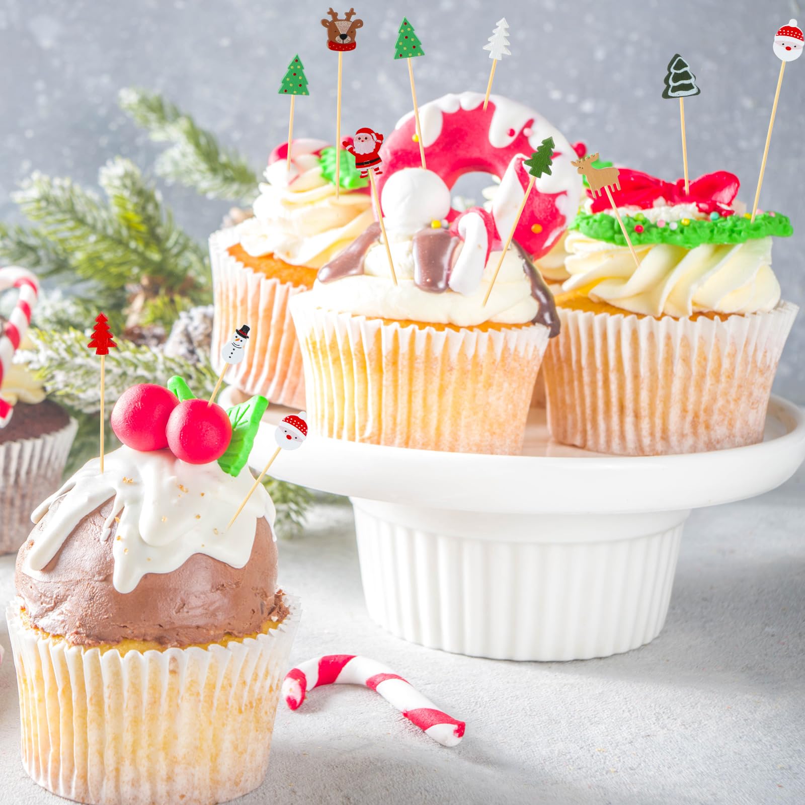 Pinchos Hushee con bastones de caramelo para degustaciones navideñas.